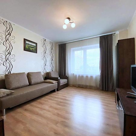 Appartement Kvartira Fatina 4A à Mogilev Extérieur photo